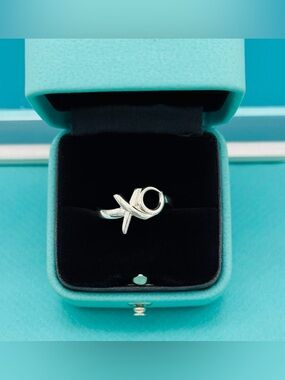 Vintage Tiffany & Co Silver Paloma Picasso Graffiti XO Ring Size 8 Hug Kiss